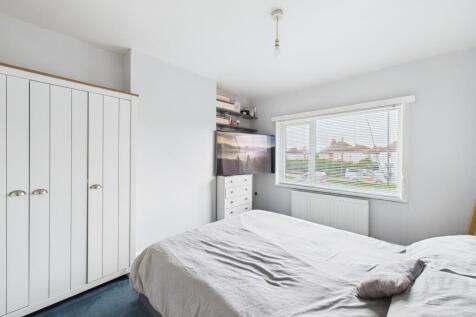 CAM01605G0-PR1147-STILL003