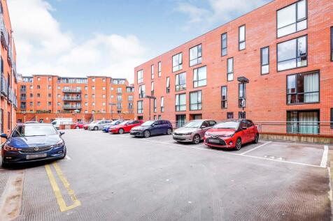 newhall court