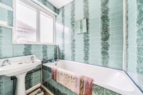 1369034-15-68ee2e...