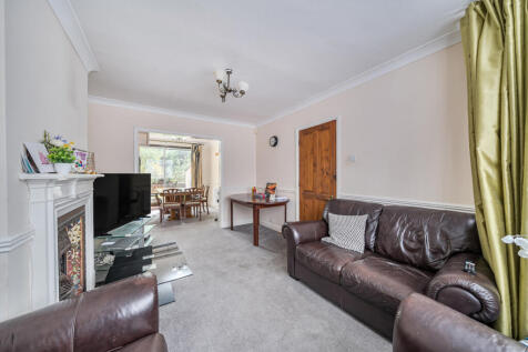 1370674-2-68f2624...