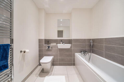 1374649-3-6904de6...