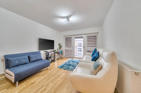 1374649-9-6904deb...