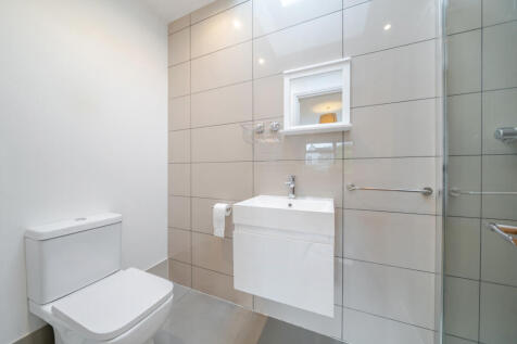 1381007-15-691c5e...