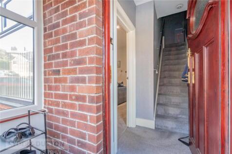 Porch/Entrance