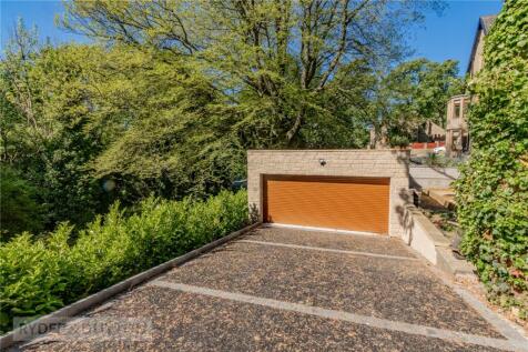 Rear Drive &amp; Garage