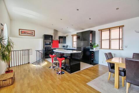 Property Image 4
