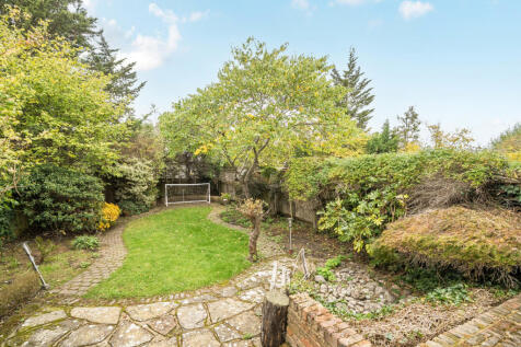 1363982-5-68e5047...