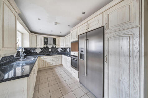 1364897-7-68e669f...