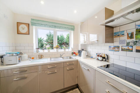 1382852-12-691c75...