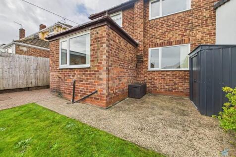 CAM03111G0-PR0402...