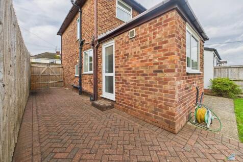 CAM03111G0-PR0402...