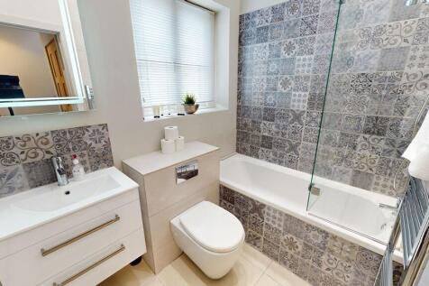 Coach-House-04242...