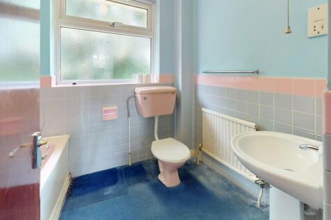 Bathroom (10)