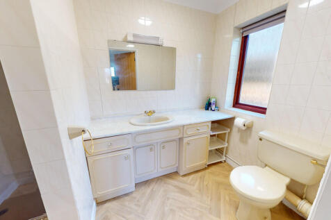 Ensuite Shower Ro...
