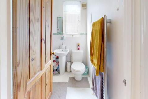 Bathroom (26)