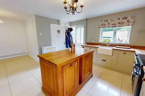 Braeside-06042025...