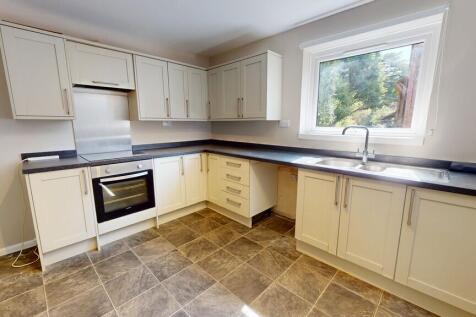 6balmoral-0826202...