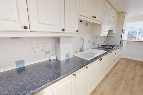 982-11242025_1057...