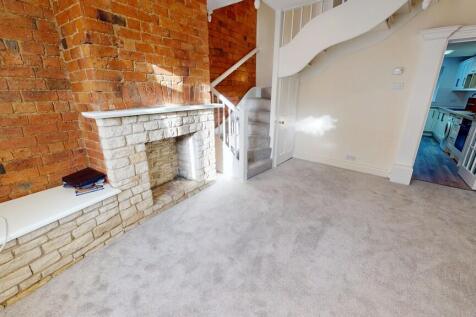 1050-12122025_104...