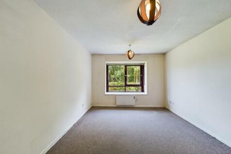 CAM01576G0-PR0146-STILL010.jpg
