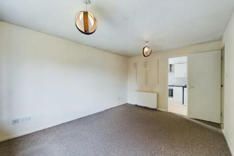CAM01576G0-PR0146-STILL012.jpg