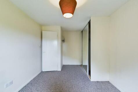 CAM01576G0-PR0146-STILL002.jpg