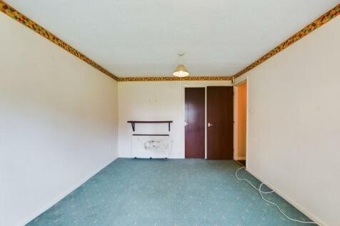 CAM01576G0-PR0145-STILL008.jpg