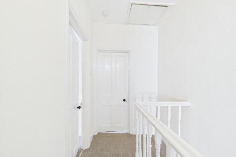 CAM01576G0-PR0239-STILL026.jpg
