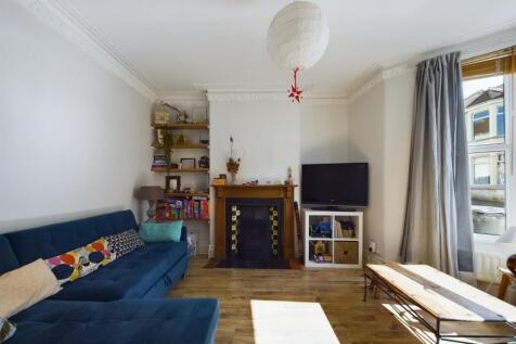 CAM01530G0-PR0176-STILL002.jpg