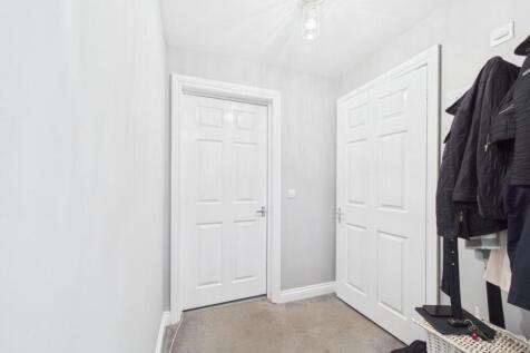 CAM01576G0-PR0249-STILL006.jpg