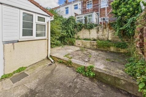 CAM01576G0-PR0320-STILL002.jpg