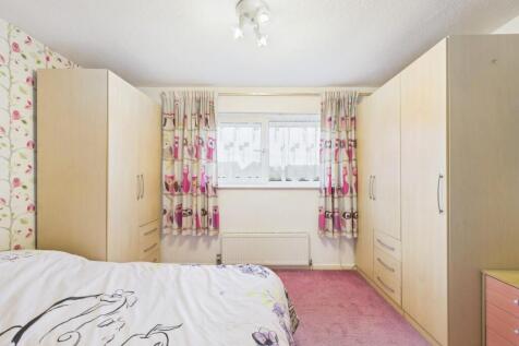CAM01530G0-PR0344-STILL025.jpg