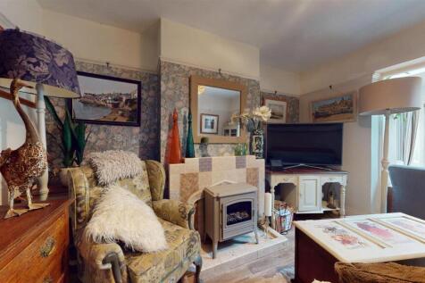 Reception Room / Dining Room