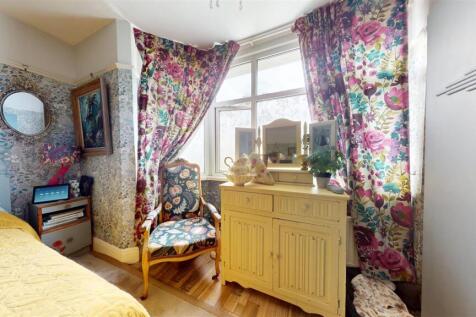 Bedroom Oe