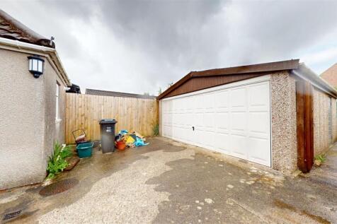 Double Garage