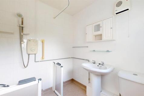 Annex Wet Room