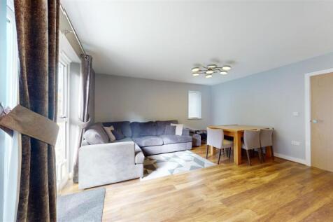 Lounge / Dining Room