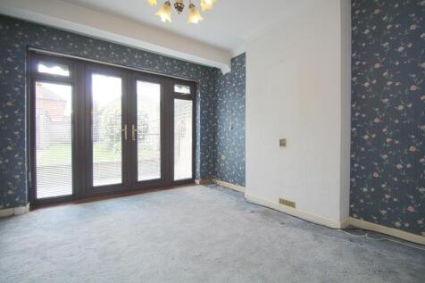 Rear Lounge