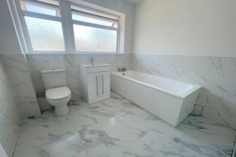 Newly fitted Bathroo