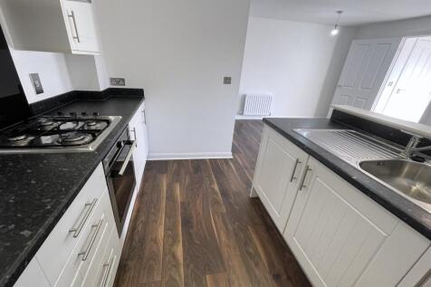 Kitchen&#43;with&#43;applian