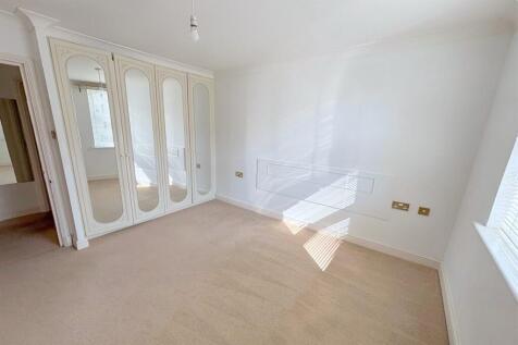 Main bedroom