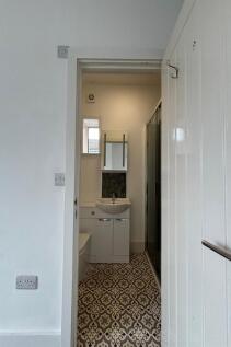 Own private shower r