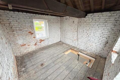 Attic room storage