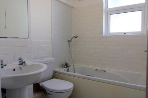 Bathroom&#43;with&#43;hand&#43;s