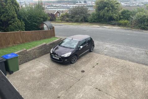 Garage/parking 2 car