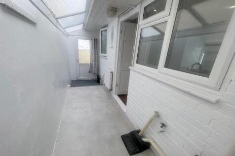 Utility room off the