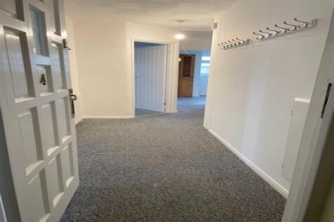 Entrance&#43;hallway