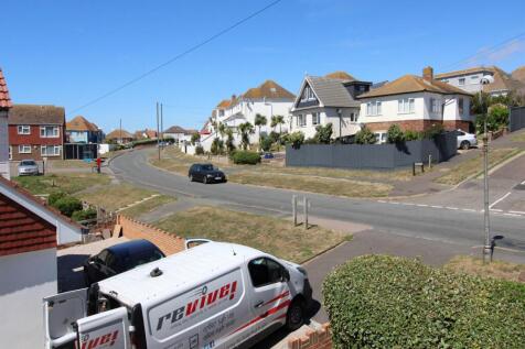 Views&#43;from&#43;the&#43;loung