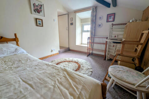 Room off of bedroom