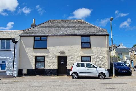2 Bedroom Character Cottage